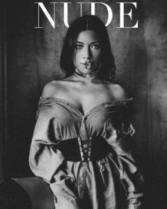 Actress Julia Kelly HD Photos and Wallpapers March 2025