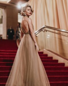 Actress Julianne Hough HD Photos and Wallpapers March 2025
