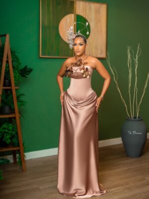Juliet Ibrahim Instagram - Happy Easter lovers … 
-
Stylist - @styledbytimi
Designer @afifimma 
Makeup  @make_upbykilo
Headpiece - @hats_by_edwins
Photographer - @titibenson_gallery
Venue: @memoriesbycregxcasa #happyeaster #julietibrahim #Jp2025