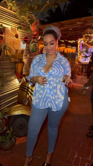 Juliet Ibrahim Instagram - The audio is my caption, and that’s on periodt!!! #Accra 
-
My outfit @shopsugarkoated