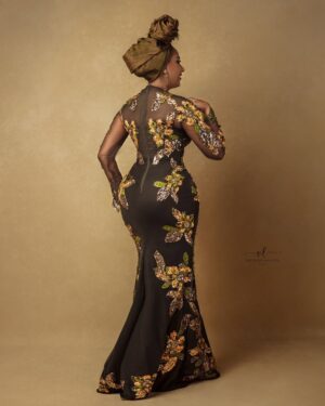 Juliet Ibrahim Instagram - Congratulations, Iya Iyawo @iyaboojofespris and the lovely couple @its.priscy @juma_jux 

Stylist - @styledbytimi
Designer @afifimma 
Makeup/Gele  @make_upbykilo
Photographer @richardbravenstudios 

#jp2025 #weddingguest #swipe #luxury #elegance #simplicity #bellanaija #julietibrahim