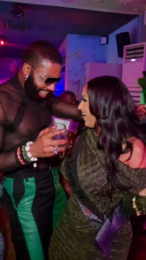 Juliet Ibrahim Instagram - This party was all shades of beautiful @zazalagos as we toast to life with #ghmumm champagne @martellnigeria 
-
Music by @nektunez