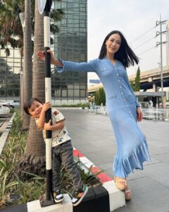 Actress Kaneungnij Jaksamittanon HD Photos and Wallpapers April 2025