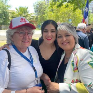 Karol Cariola Instagram - Tenemos candidata a Presidenta de Chile y es nuestra compañera @jeannettejararoman ❤️ con una trayectoria impecable en distintas tareas y roles, es por eso que  la admiro profundamente.

Desde su rol como ministra del trabajo lideró importantes avances como las 40 horas, aumento del salario mínimo, reforma de pensiones, ley karin, entre otros avances para las y los trabajadores de nuestro país. Jeanette tiene la experiencia y liderazgo necesario para gobernar y mejorar la calidad de vida de todas las chilenas y chilenos 🇨🇱