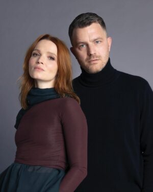 Karoline Herfurth Instagram - Es gibt auch richtig gute Friedrichs. 💕 Happy Birthday an den Besten 🌷 Ich feiere Dich und umarme Dich mit meinem ganzen Herzen. Ich hoffe das ist immer noch erst der Anfang. Ok, meinetwegen auch ein bisschen in Richtung Mitte. Aber höchstens Richtung. Ich bin so dankbar dass ich so schöne Zeiten und Momente mit Dir verbringen darf 💕 Ein Hoch auf Dich. 🎂💕