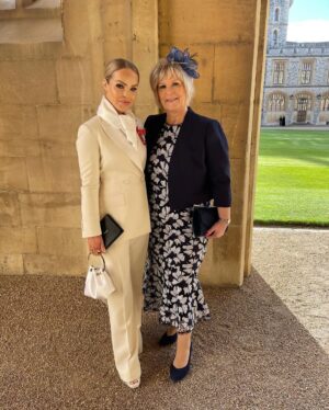 Katie Piper Instagram - You never know how hard it will be to be a mother, until you become one yourself. It’s a challenge every woman should be admired for as it’s jumping in to the unknown. My mum has supported me and prepared me for every stage of my journey, from growing up, to living in hospital, teaching me how to fight, to watching me thrive and I hope I can do the same for my children. Happy Mother’s Day to all the mums and mother figures out there today 💛 you’re all heroes!