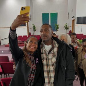 Keisha Lance Bottoms Instagram - Farewell to my brother Ronnie in Chicago. I’ll see you in the bye and bye. 💔🙏🏾