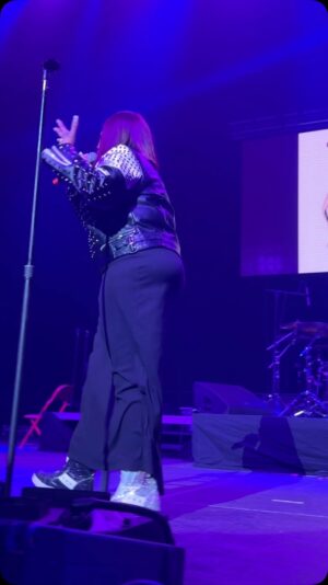 Kelly Price Instagram - Kelly Price took the stage in Philly and tore it down—vocals flawless, energy unmatched, and soul poured into every note. If you know, you know! #KellyPrice #PhillyWasLit #legendary #singer #songwriter #vocals #liveconcert #rnbmusic #rnb #rnblovers #Philly