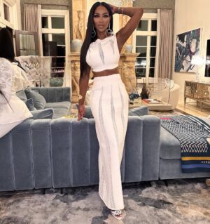 Kenya Moore Instagram - I just have to say…

Thank you for all the love from #teamtwirl and all the #rhoa fans. 

White 2 piece dress @maisonalaia 

blue jacket @alexandermcqueen 
Boots: @givenchy 
Pants @versace 
Shades @louisvuitton 

Hair care: @kenyamoorehair available at @cvspharmacy  and @sallybeauty 

#kenya #kenyamoore #trending #love #bravo #bravotv #reality