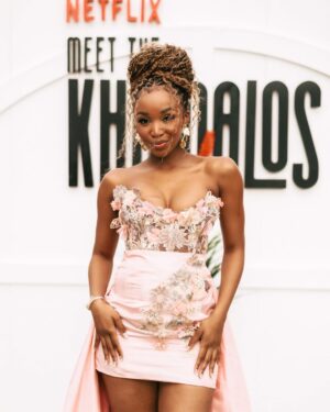 Khosi Ngema Instagram - My heart is full💗

Can’t wait for you to see the movie we made!🤭

Dress: @treasurecindi 
Styled by: @leroy_koopman 
Makeup: @diva_cadach