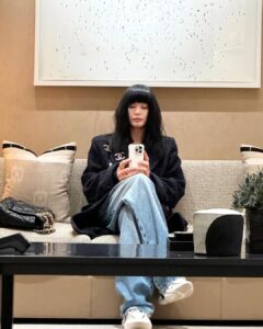 Actress Kim Hye-soo HD Photos and Wallpapers March 2025