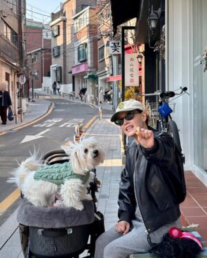 Kim Jae-kyung Instagram - 😎☕️🐶