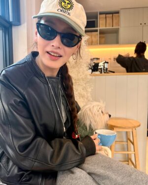 Kim Jae-kyung Instagram - 😎☕️🐶