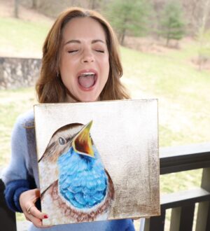Kimberly Williams-Paisley Instagram - I bought this piece from @ashleylongshoreart in NY after my vocal surgery because I felt like I could hear the song of this bird resonating off the canvas. Any voice is a MIRACULOUS WONDER, don’t you think?? I am using mine and I will never again take it for granted. This is your reminder to do the same! 💙💙💙💙💙

#popart #ashleylongshoreart #gratitude #birdsong #laryngeal #vocal #vocalsurgery #laryngoplasty @vanderbilthealth