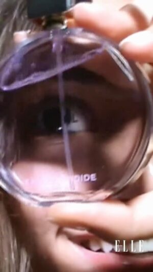 Kinzy Diab Instagram - Join Elle Arabia as @kinzydiab shares her GRWM journey in Paris, preparing for the launch of @chanel.beauty’s newest fragrance, CHANCE SPLENDIDE, a captivating scent in a magical shade of purple, embodying mystery and lightness.

انضمي إلى Elle Arabia بينما تشاركك كنزي دياب رحلتها للاستعداد لحضور الإطلاق الحصري لعطر CHANEL Beauty الجديد، CHANCE SPLENDIDE في باريس، عطر آسر بلون أرجواني ساحر يجسد الغموض و الخفة 

#chanel #chanelbeauty #kinzydiab #chanelchance #chancesplendide #chanelfragrance 

Video creation: @karlphotography 
Agency: @karllnaval