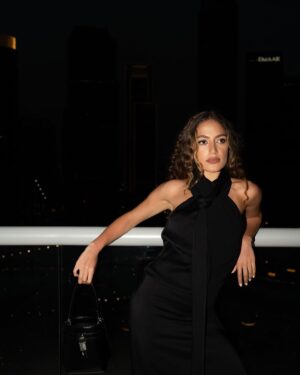 Kinzy Diab Instagram - A night with Givenchy 🤍 @givenchy 

Creative Direction: @alielshenawyy 
Photography : @misbahchowdhury 
Styling: @mohamedashraff 
Make Up: @laloge_uae