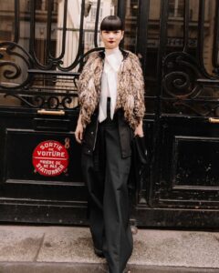 Actress Kozue Akimoto HD Photos and Wallpapers March 2025