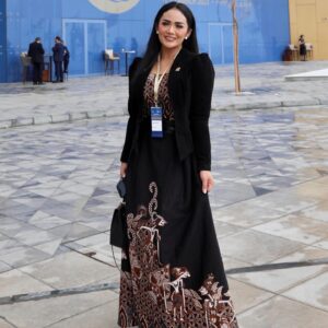 Krisdayanti Instagram - 𝙿𝚊𝚍𝚊 𝚔𝚎𝚜𝚎𝚖𝚙𝚊𝚝𝚊𝚗 146th IPU Assembly
Manama (12 March 2023)
Standing Committee on
Democracy and Human Rights

𝚂𝚊𝚢𝚊 𝚖𝚎𝚖𝚋𝚎𝚛𝚒𝚔𝚊𝚗 𝚒𝚗𝚝𝚎𝚛𝚟𝚎𝚗𝚜𝚒 𝚝𝚎𝚛𝚔𝚊𝚒𝚝
Orphanage trafficking: The role of parliaments in reducing harm

Kami menyadari bahwa panti asuhan memiliki dampak positif maupun negatif bagi anak-anak.  Oleh karena itu, peran penting kami sebagai anggota parlemen adalah untuk memastikan bahwa anak-anak di panti asuhan aman dari perlakuan kekerasan dalam segala bentuk termasuk eksploitasi perdagangan manusia melalui pembuatan dan pengawasan hukum @dpr_ri @bksapdpr 

#ipu146 #parliement4theplanet
𝚋𝚊𝚝𝚒𝚔 𝚐𝚞𝚗𝚞𝚗𝚐𝚊𝚗 𝚔𝚘𝚕𝚎𝚔𝚜𝚒 @lindamariani_official
