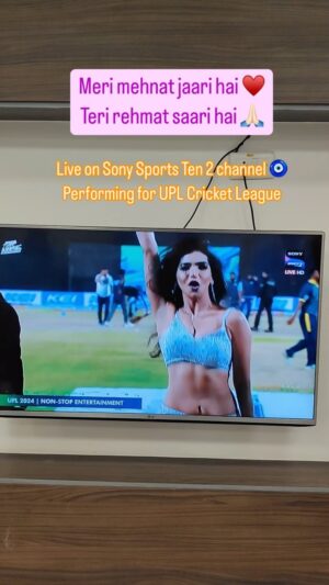 Kriti verma Instagram - Live performance for UPL Cricket league on Sony Sports 10 channel ♥️🧿🔥

#kriti #bigboss #cricket #dance #event #live #trending #viral #kritiverma #performer #livewire #jaimatadi #jaiguruji 🙏🏻🧿