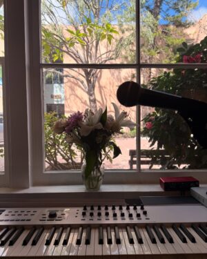 Leona Lewis Instagram - Travels, music, mama life 🤍
