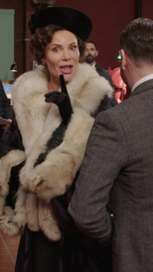 Luann de Lesseps Instagram - Don’t be all uncool! 😉✨Make sure you watch the one and only @countessluann on #MurdochMysteries TOMMOROW on @CBCGem 🇨🇦 and @OvationTV 🇺🇸 and later this year on @acorn_tv 🇺🇸 & @uandalibi 🇬🇧

Shoutout to the glam team: @spencerwellscreative @debidrennan @josycostume Shirley Bond

#RealHousewives #RHONY #CountessLuann