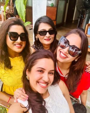Maalica Ravikumar Instagram - Just 2 nights, but this big family trip was packed with endless fun, laughter, and memories to cherish forever!