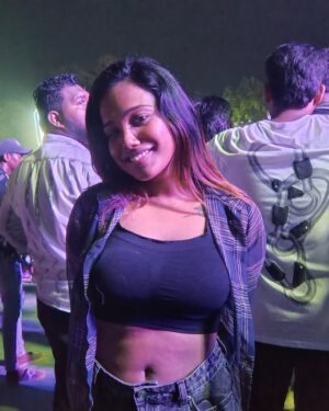 Madhu Meetha Instagram - March dumps 🌸🥺 A month with full of obstacles, failures and emotions though I don’t want to post those as images ; I  just shared the happy part of me , how I look outside ☺️ and inside me full of wounds and cuts 🤕 

#insta #instamood #instagram #pictureoftheday #pictures #march #marchdump #explorepage✨ #explorepage #explore