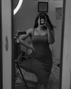 Madhu Meetha Instagram - 🥵#2023 #pic #picture #vibe #postivevibes #insta #instadaily #instagood #instalike #hot #cute #love #explore