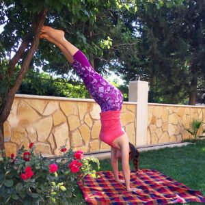 Mariam Hassan Instagram - Take your #exercise outside whenever you can 🤸‍♂️