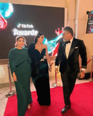 Mariam Hussein Instagram - TikTok awards 🎗️🏆🥇

Dress : @adamaris.official
Glam : @rivalsalon