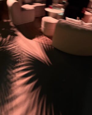 Mariam Hussein Instagram - أنت دهن عودي و عودي🤎🔐
