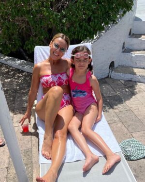 Mariana Torres Instagram - Un poco de lo que fue Marzo en la playa 🏖️☀️ #puertoescondido #manzanillo 🙌🏻