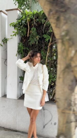 Maricris Rubio Instagram - Icónico  outfit modelo Chanel , si te gustó te dejo el dato @kebeyafashion