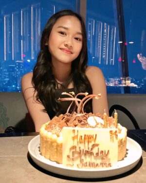 Masayu Anastasia Instagram - 15th years old !

Anakku sayang SAMARRA ANAYA AMANDHARI..
Hari ini usia kmu bertambah 1 tahun.
Berarti semakin baiklah perilakumu, ucapanmu & segala hal di dalam hidupmu. 
Menjelang dewasa akan membawa kamu kedalam petualangan yang baru. Bersiap-siaplah dan terus berhati-hati dlm bertindak.
Dengan bertambahnya usiamu, semoga kamu semakin rendah hati, senantiasa bersyukur, rajin ibadah, & bahagia,
tetaplah menjadi yang terbaik.. 
jadilah anak yang SHOLEHAH & berbakti kepada orang tua, Semoga Allah memberikan kemudahan dalam mengejar cita citamu.
Ceces & Babuy berharap semoga Allah berikan usia yang panjang padamu, kesehatan, dan juga rezeki yang berlimpah. Aamiin.. aamiin YRA. 😇