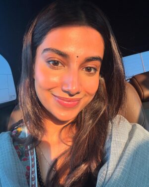 Meenakshi Chaudhary Instagram - In my desi era ✨🫶🏽
