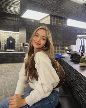 Megan Domani Instagram - Dare i?