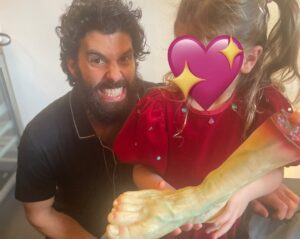 Melanie Lynskey Instagram - My daughter thought this was the most hilarious party ever. She’s more used to attending parties where the theme is ‘Bluey’ or ‘Unicorns’ or ‘Gabby’s Dollhouse’, not so much ‘Coach Scott’s Severed Leg’. We love you Steven, what a great actor, what a beautiful person 💖