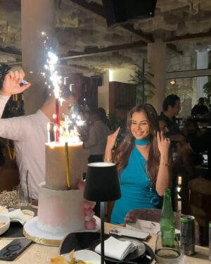 Menna Arafa Instagram - I had the best birthday this year😍👌🎉🎂🥰
Thank you to my loved ones who made this day super special ❤️😘
Very special thanks 
@cake_up_egypt  for the most beautiful birthday cake 🎂💖
@rose_wedding_planner20 for the amazing decoration 🎉
@zola_cakes2023