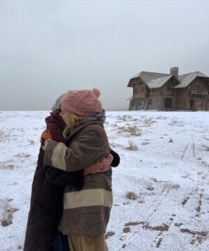 Michelle Randolph Instagram - Overflowing with gratitude. Thank you for watching, for feeling with us, and for loving 1923 the way we do. @1923official ❤️