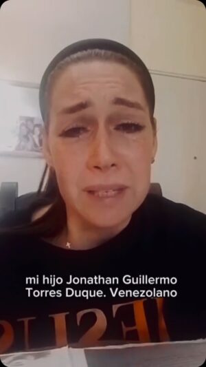 Milena Torres Instagram - Hoy se cumplen 5 meses sin conocer el paradero de mi hijo, nadie me da información de a donde lo llevaron y por eso hago un llamado de Ayuda Urgente al Presidente de la República al Ministro de Justicia y paz y a la  Fiscal General de la República para que me ayuden con el caso de mi hijo Jonathan Guillermo Torres Duque, C.I: V- 29.780.940 quien fue detenido el 27 de Octubre del 2024 en la Alcabala de Peracal. Estado Tachira, por la Guardia Nacional Bolivariana cuando regresaba a vivir a su país Mi hijo es venezolano no tiene otra Nacionalidad, Me dijeron que lo llevarian al DGCIM de Caracas a una investigación y aún no me dan respuestas , yo he asistido a todas las instancias Nacionales, Fiscalía, Defensoria, Tribunales, sin embargo en ninguna de estas instituciones  me dan razón de mi hijo. 

Comuníquense conmigo para ayudar con el caso de mi hijo al: 

0424- 1913360 
Roda Torres
@nicolasmaduro @tarekwilliamsaabh @dcabellor