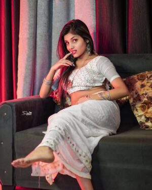 Muskan Shaikh Instagram - Keep calm n be….BEAUTIFUL..♥

PC : @mr_devil74_ 📸

#instagood #model #actor #lifestyle #likeforlikes #explore #cute