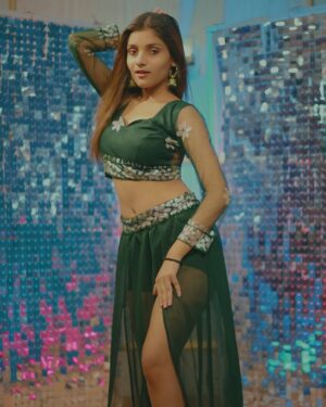 Muskan Shaikh Instagram - Are you guyz excited for a banger 🤯🥳

Dress : @dress_by_chavi 💚

#postoftheday #likesforlike #model #lifestyle #viral #model