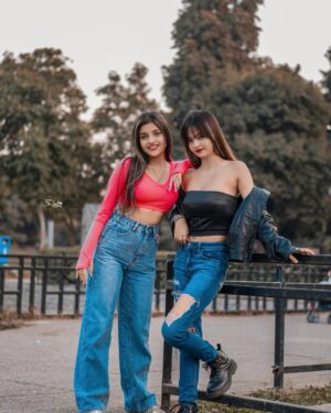 Muskan Shaikh Instagram - Good girls go to heaven and bad girls go everywhere <<<< 🖤✨🍒👽 

Edit & click 🔥✨ :  @mr_devil74_ 📸

#ashi #reelitfeelit #trendingreels #transitionreels #ootd #outfits #outfitoftheday #foryou #explore #explorepage