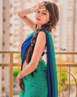 Muskan Shaikh Instagram - The magic of the saree never fades…🥻👀🫶

Edit by : @mr_devil74_ 

#instagood #instagram #fashionstyle #lifestyle #likesforlike #viral