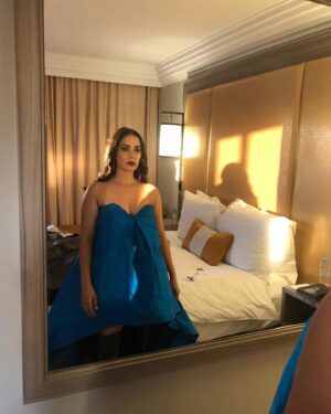 Nadia Kounda Instagram - Throwback ✨OPENING ceremony at the @marrakechfilmfestival 
Total look par mon cher  @mrdrissi 
Ce bleu 🥹😍