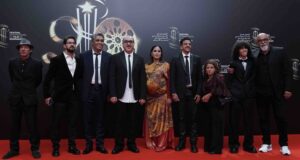 Nadia Kounda Instagram - Présentation de notre film « mon père n’est pas mort » réalisé par @adil_el_fadili_ au @marrakechfilmfestival 

Habillée par🥻@karim.tassi 🌹merci @moroccanatelierbyshamay 
Crédit Photos : @rizkouphotographer 🙏