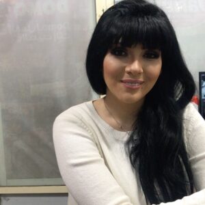 Nadine Salameh Instagram - بلشنا اليوم بعون الله حملة كيف فينا نساعد لشهر رمضان الكريم ويلّي حتكون مونة كامله لشهر الخير . فيكم تتواصلوا معنا على الخاص انا واخي اسماعيل تمر والصديق محمد الحجار . للاستفسار على الخاص على صفحة @ismaeiltamrofficial 
او صفحة 
@mohammad_alhajjarr