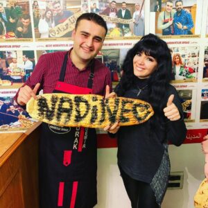 Nadine Salameh Instagram - With the star @cznburak Hersey icin tesekkurler Seni seviyoruz @turkey @hataymedeniyetlersofrasi