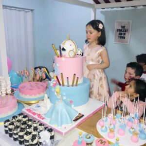 Nadine Salameh Instagram - قطعة من قلبي ونعمة ربي بحبك اد الدنية كلها الله يحميكي انتي وبيلا وكل عيد وانت بخير والسعادة ترافقك وتضلها نجوم السما مرافقتك كل سنه وانت بنتي الغاليه مينيسا❤️️