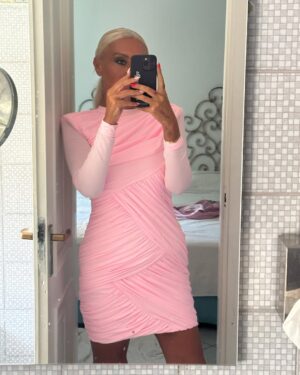 Nanuka Zhorzholiani Instagram - My fav mix